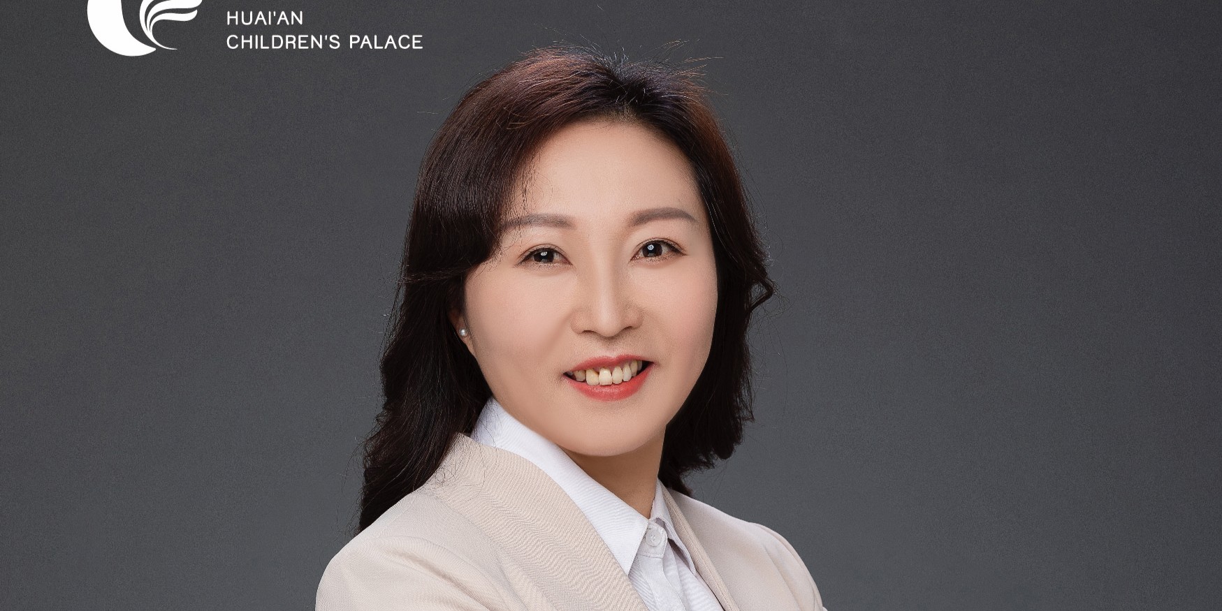 刘亚凤 - 美术教师